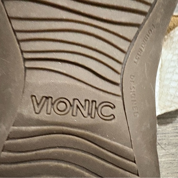 Vionic 341 Skylar White Leather Sandal Slides Slip On Women's Sz 7 - Picture 8 of 8